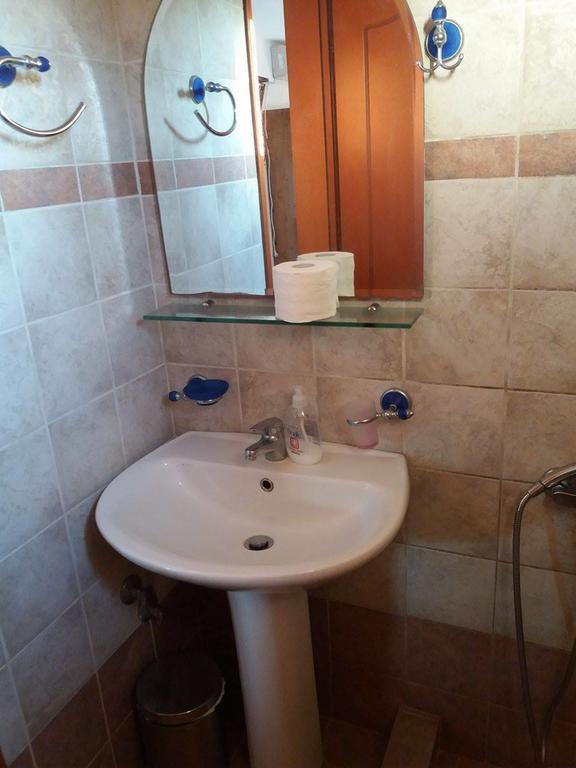 Hotel Kosmas Sarti Esterno foto
