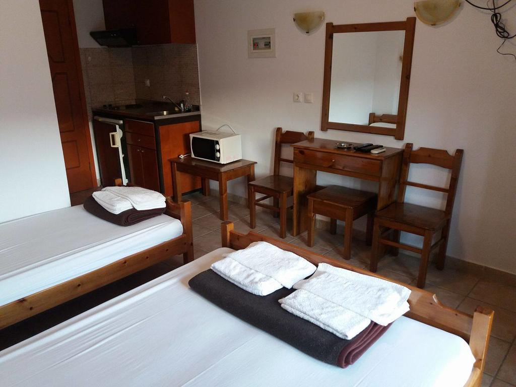 Hotel Kosmas Sarti Esterno foto