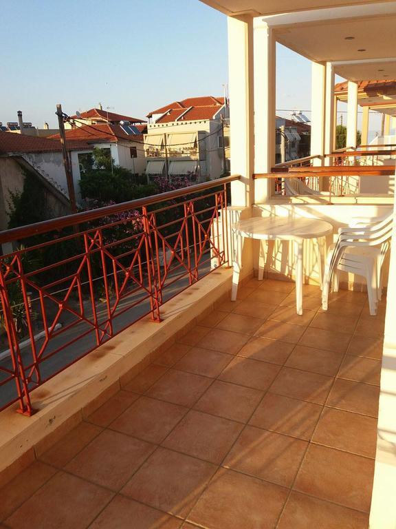 Hotel Kosmas Sarti Esterno foto